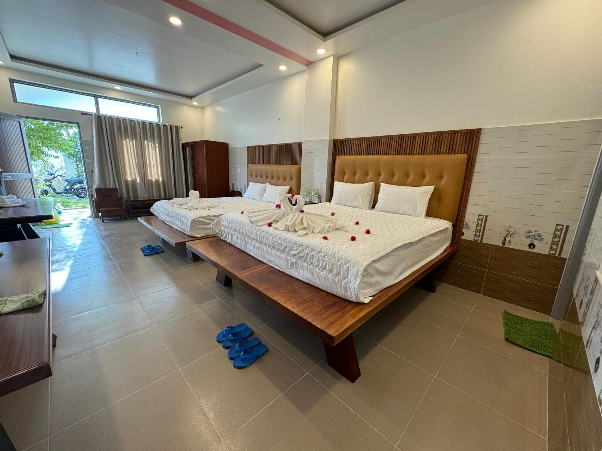 Homestay A Au Family Бинь Чау Экстерьер фото