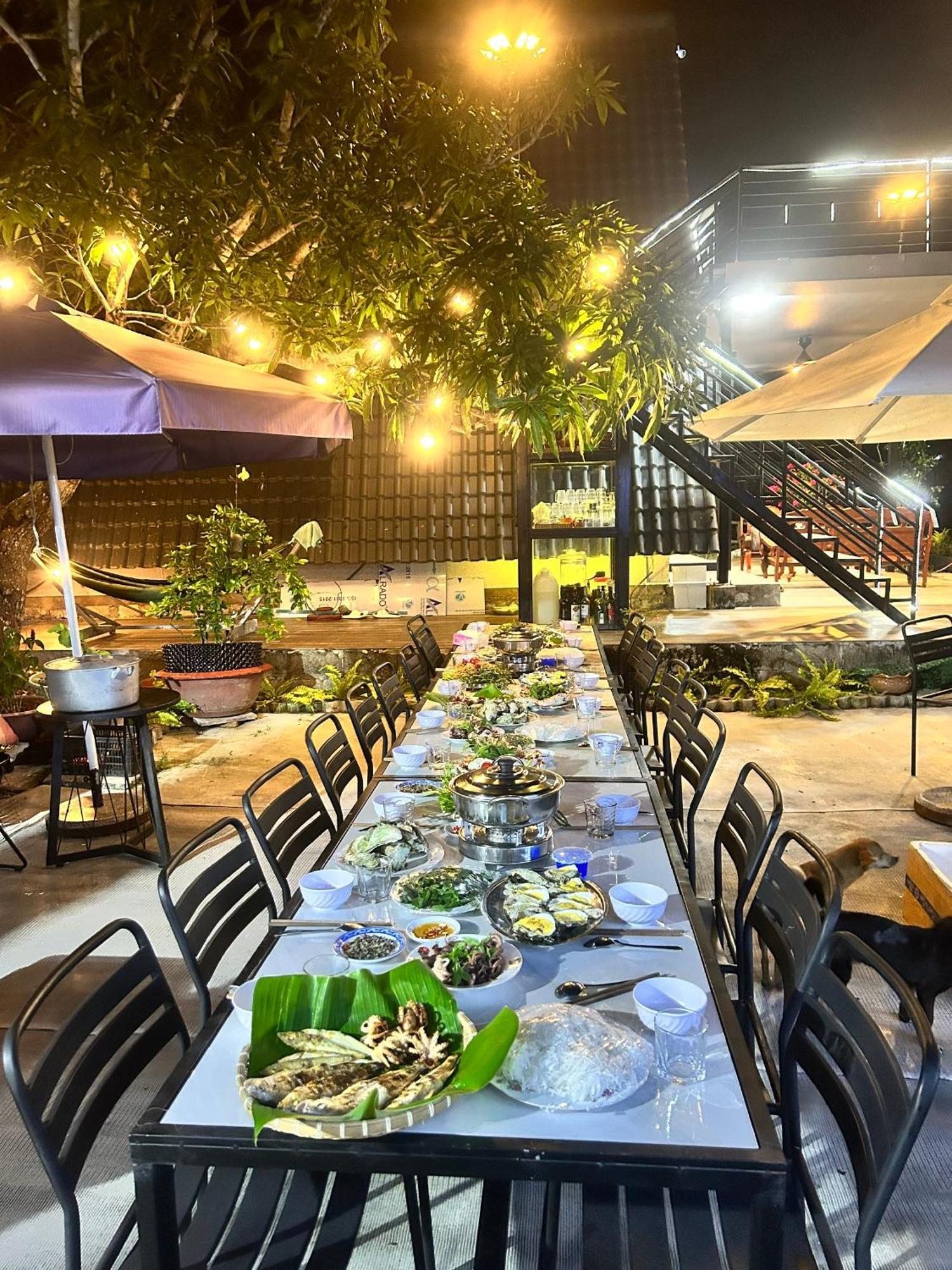 Homestay A Au Family Бинь Чау Экстерьер фото