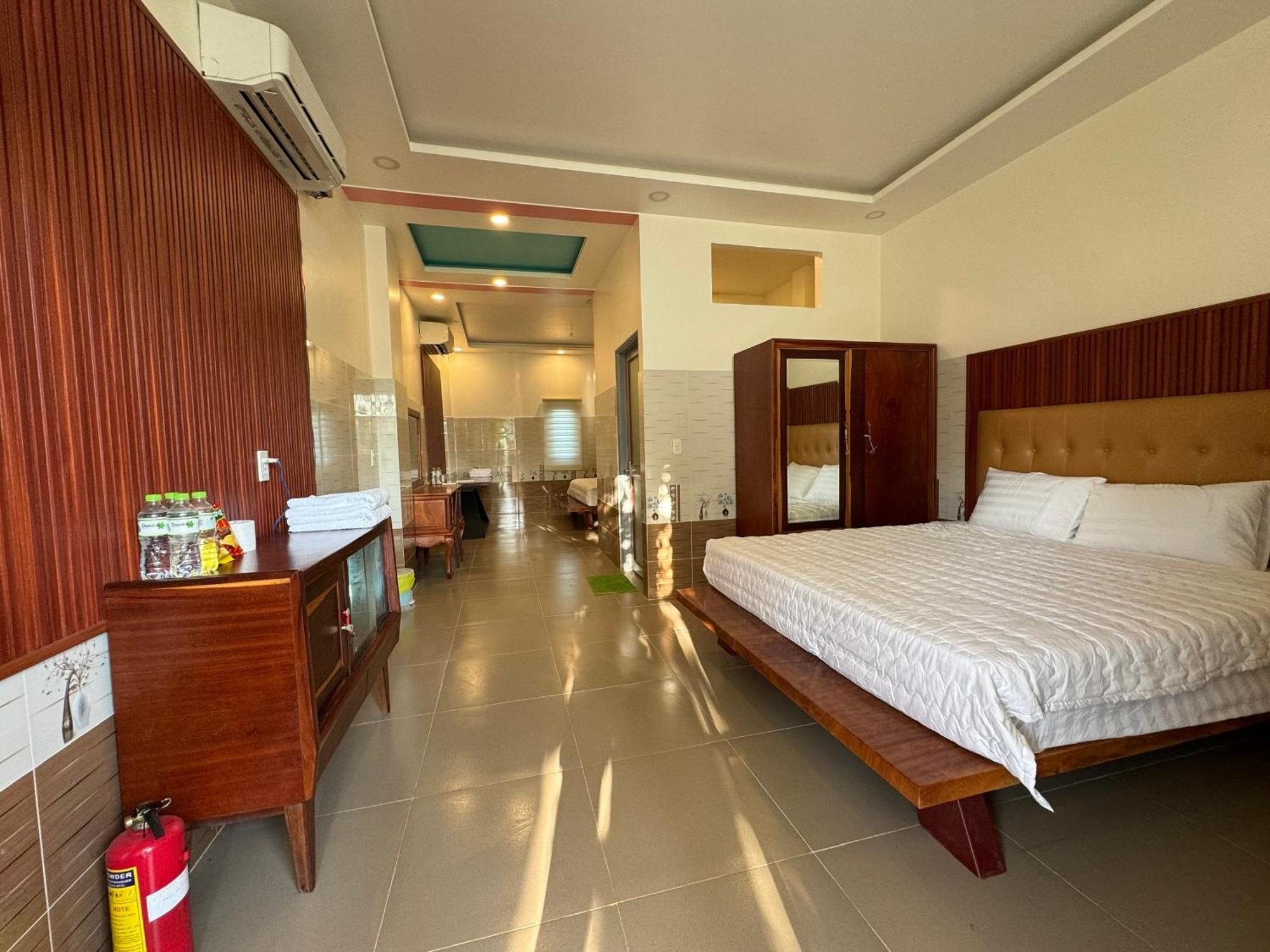 Homestay A Au Family Бинь Чау Экстерьер фото